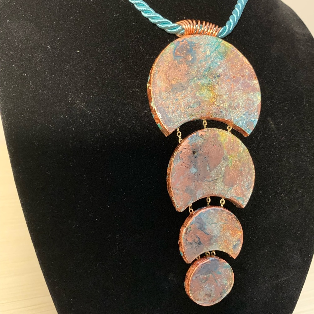 Necklaces - Picture 2 of 3